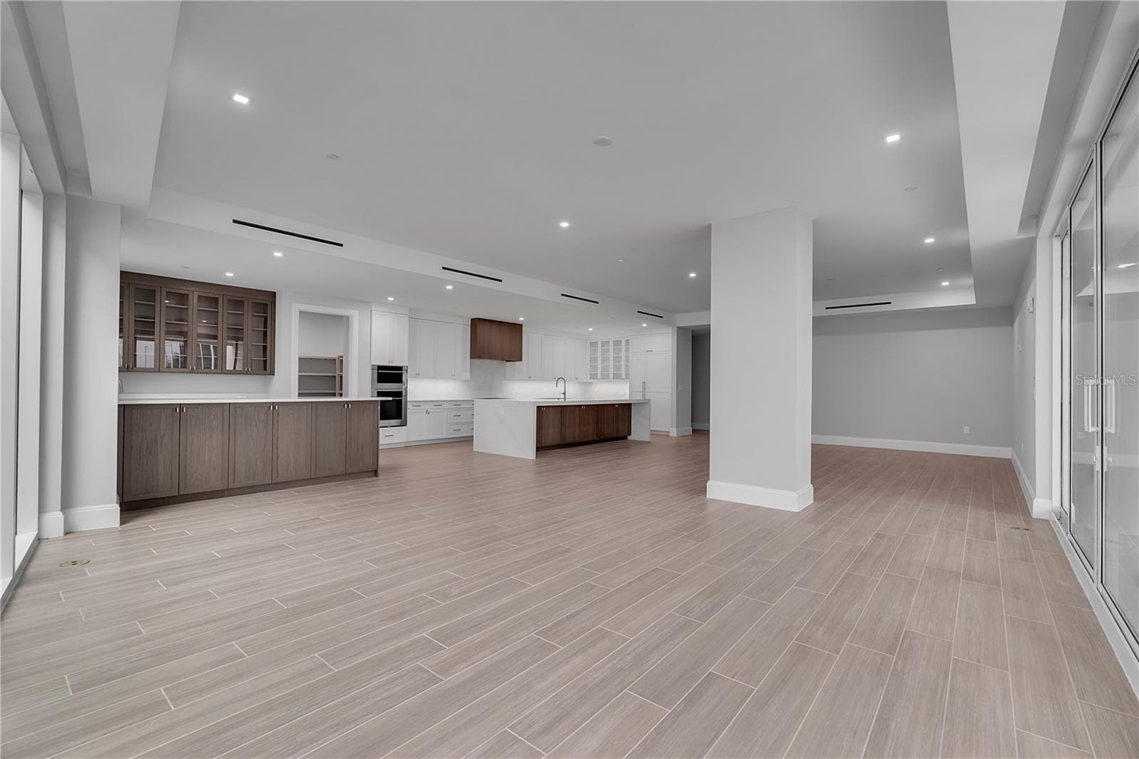 Open Floor Plan - 70 AVENIDA VENECCIA #204, SARASOTA