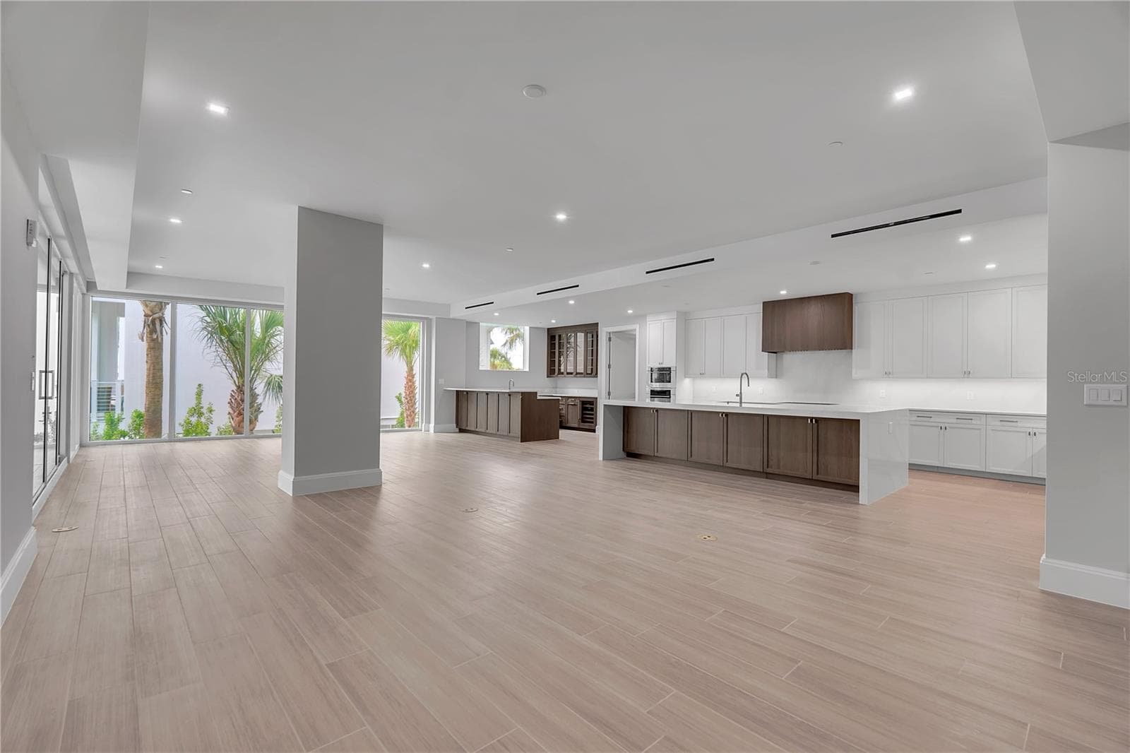Open Floor Plan - 70 AVENIDA VENECCIA #204, SARASOTA