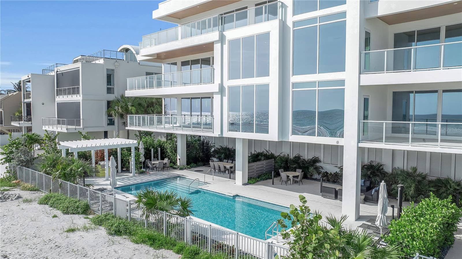 Condominium at 70 AVENIDA VENECCIA #204, SARASOTA, photo 36 of 50