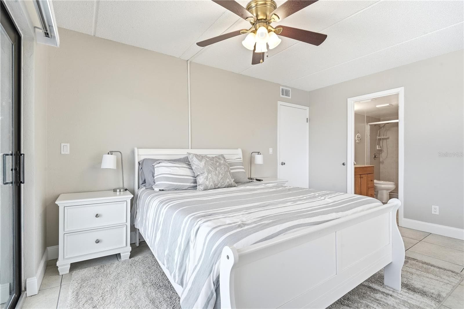 Condominium at 3807 S ATLANTIC AVE #4040, DAYTONA BEACH SHORES, photo 40 of 48