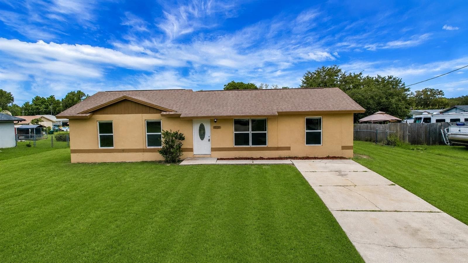 1229 PADGETT CIR