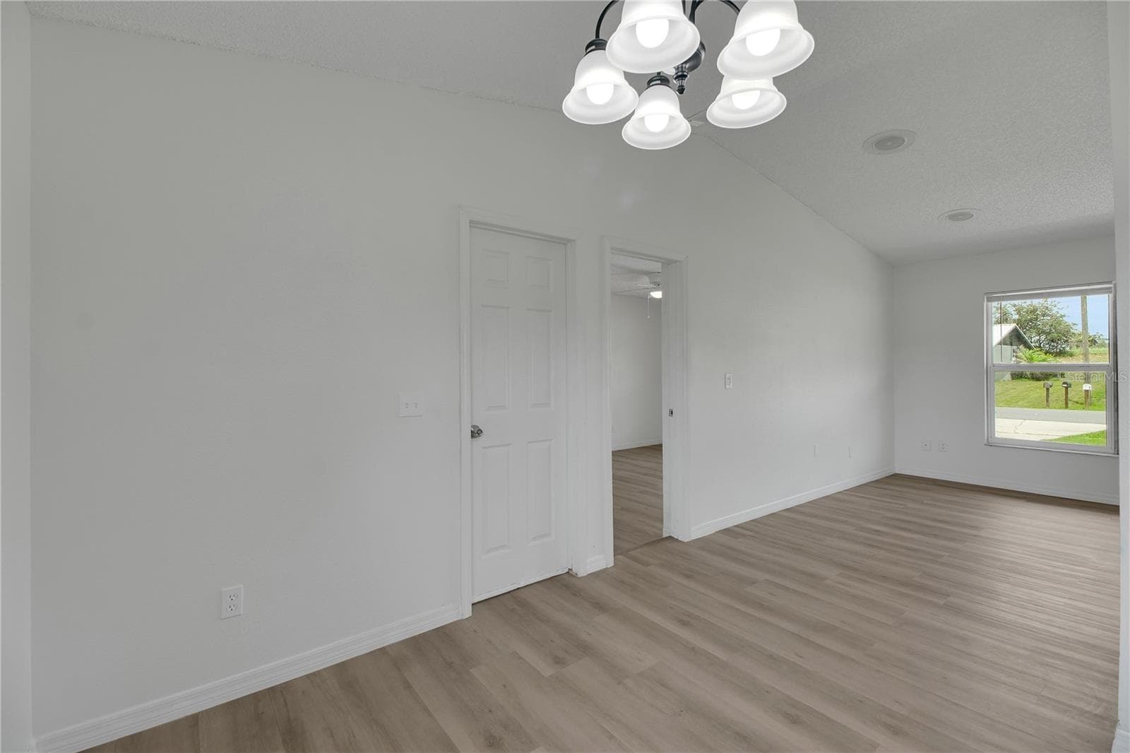 Single Family Residence at 1229 PADGETT CIR, LADY LAKE, photo 12 of 33