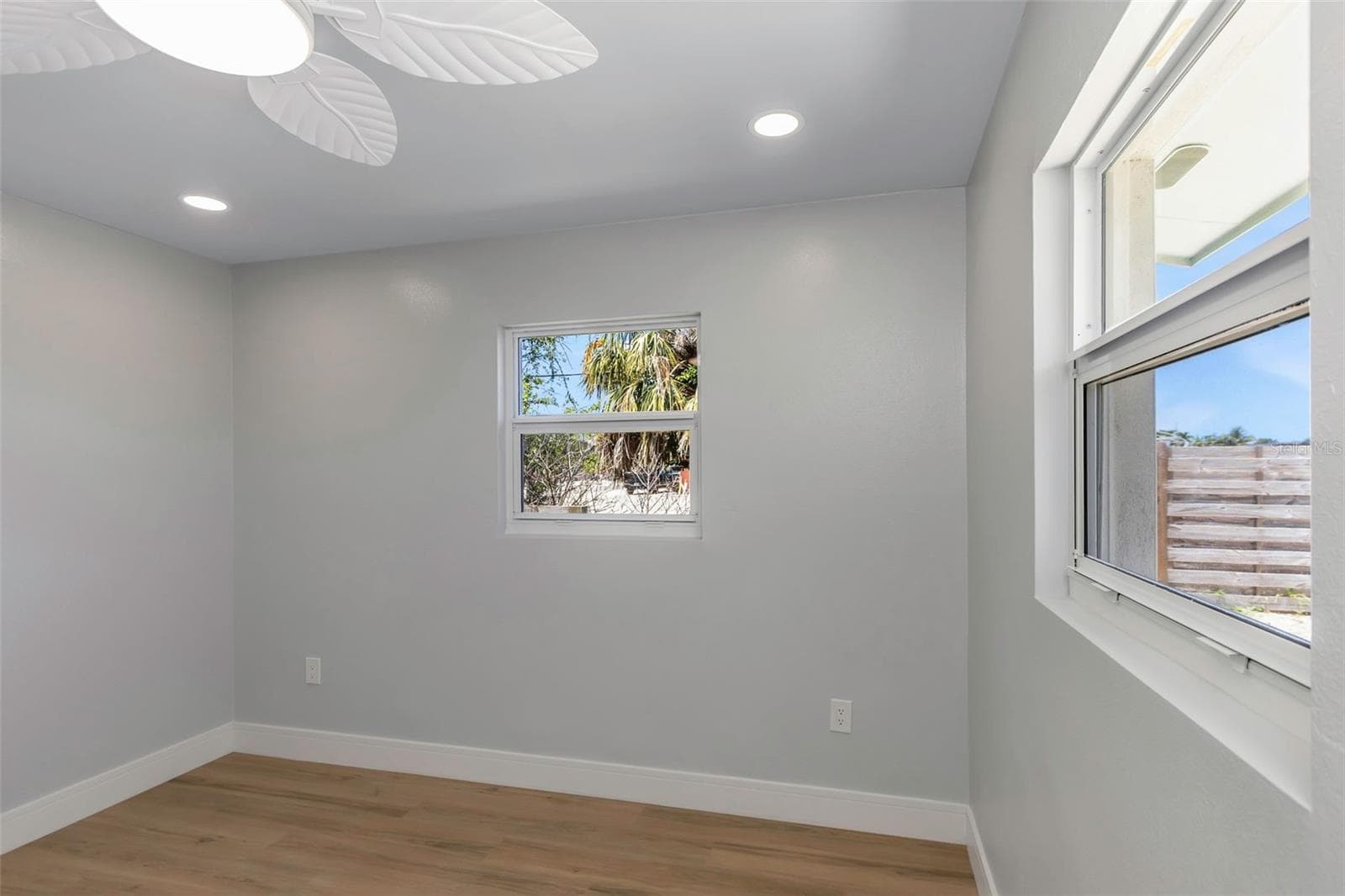 Single Family Residence at 10216 SPOONBILL RD E, BRADENTON, photo 43 of 57