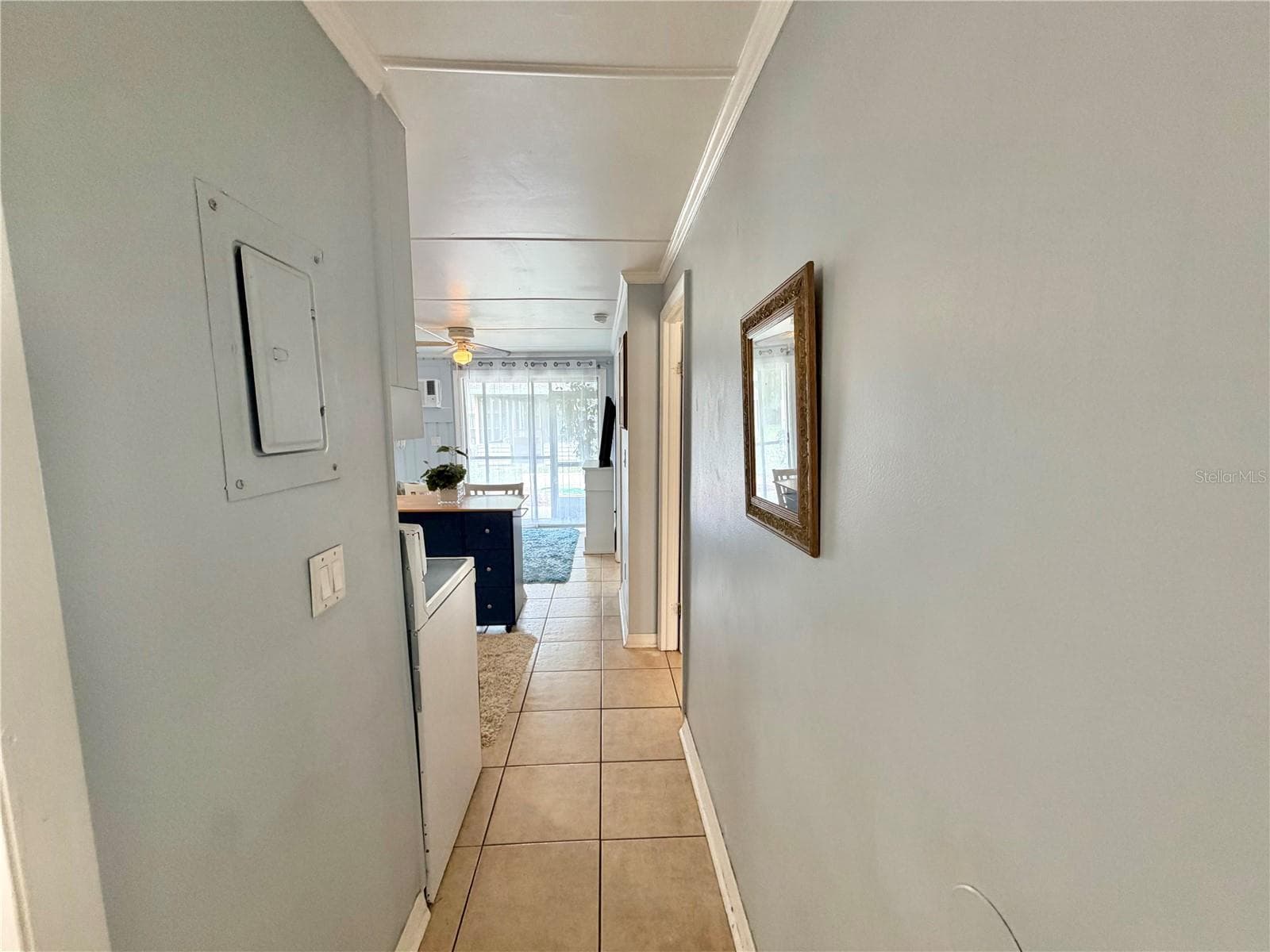 Hallway - 10301 US HIGHWAY 27 #192, CLERMONT