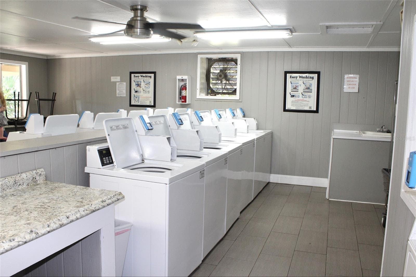 Coin Laundry Room - 10301 US HIGHWAY 27 #192, CLERMONT