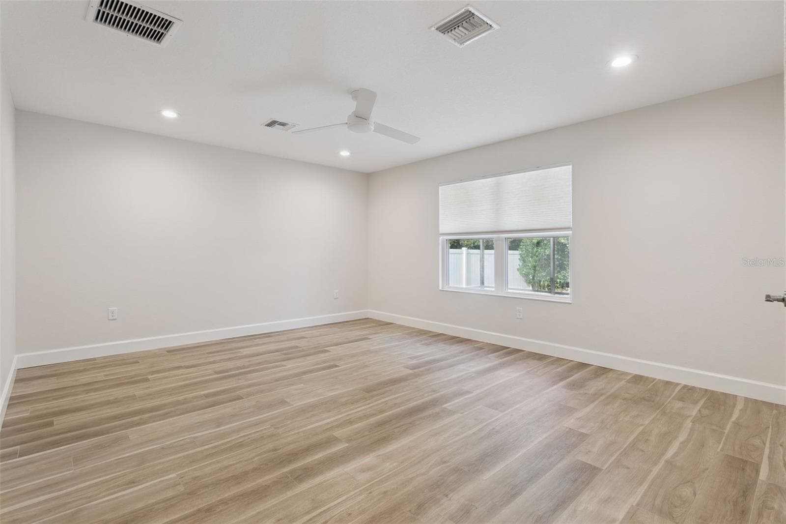 Single Family Residence at 209 JEAN ST, TAVARES, photo 11 of 22