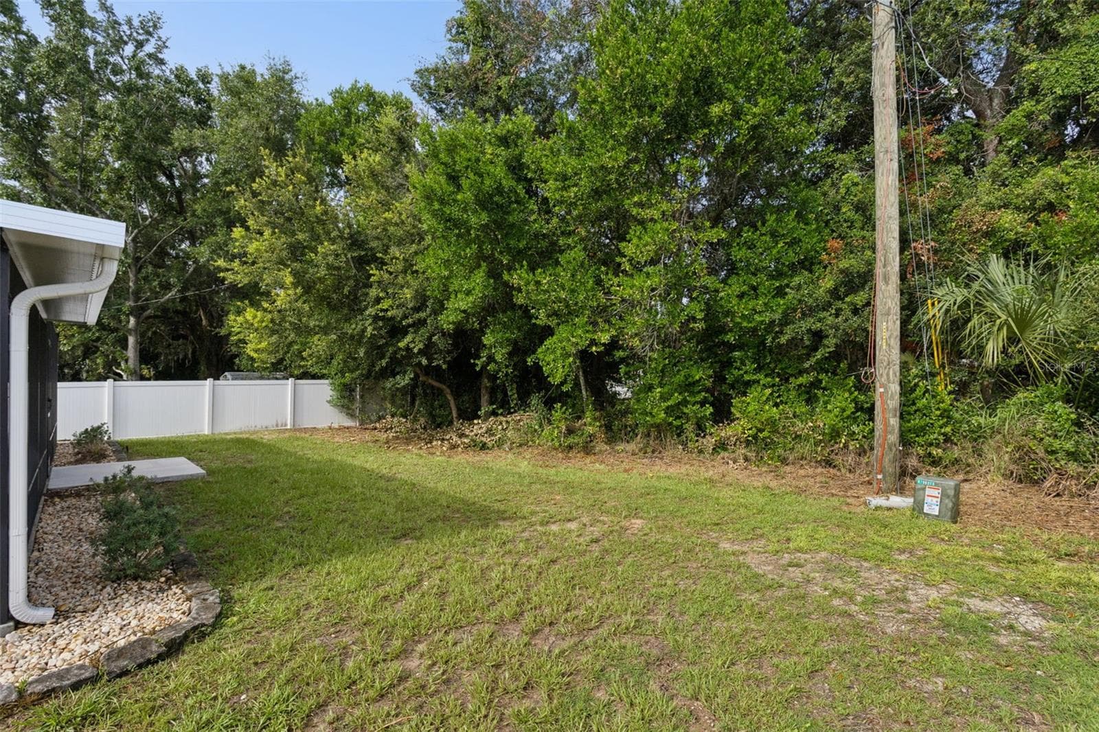 Single Family Residence at 209 JEAN ST, TAVARES, photo 22 of 22