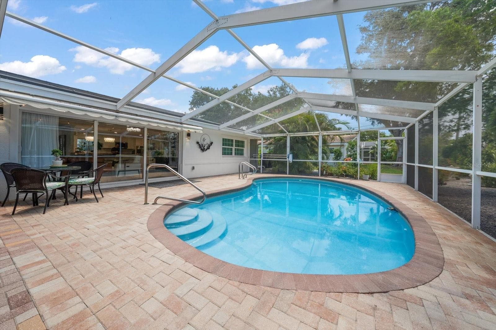 Single Family Residence at 407 HARBOR VIEW LN, LARGO, photo 24 of 26