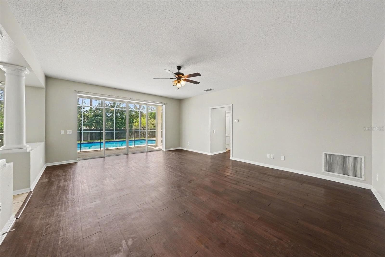 Single Family Residence at 6112 CEZANNE AVE, LUTZ, photo 11 of 44