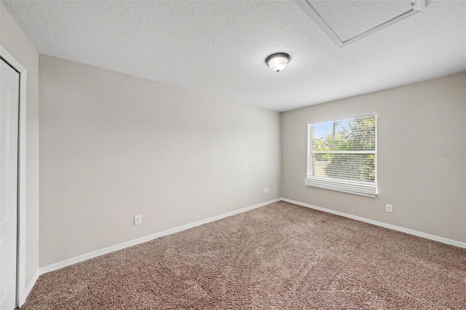 Single Family Residence at 6112 CEZANNE AVE, LUTZ, photo 22 of 44