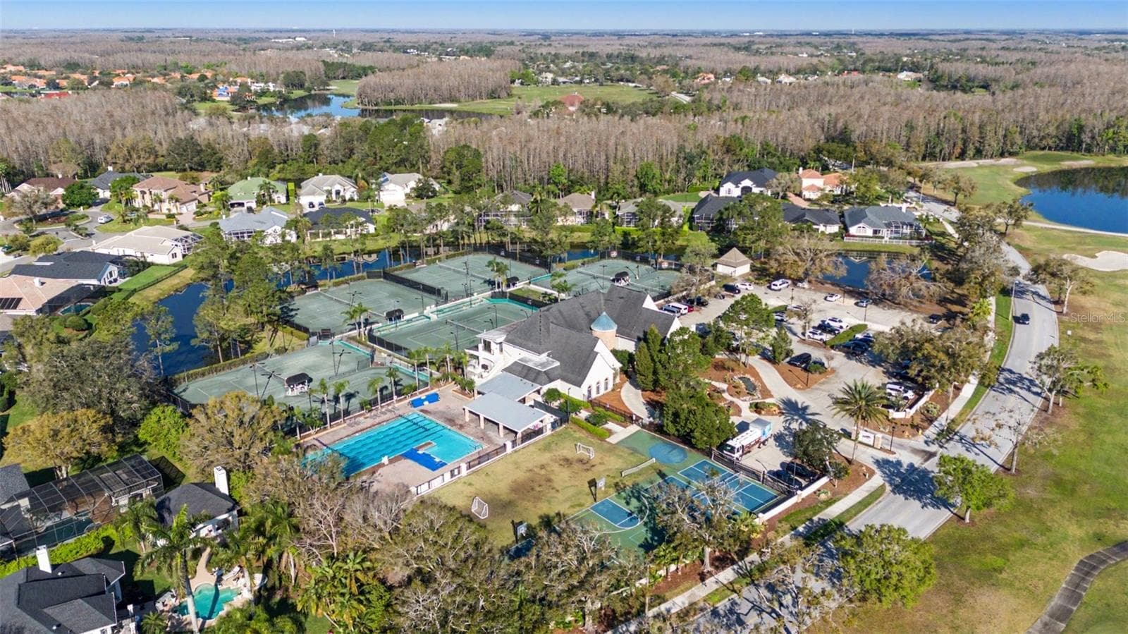 Community Amenities - 6112 CEZANNE AVE, LUTZ