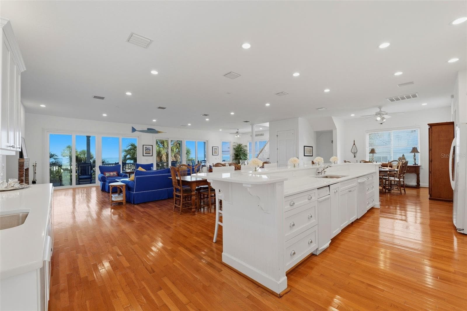 Single Family Residence at 106 2ND AVE, ST PETE BEACH, photo 15 of 102
