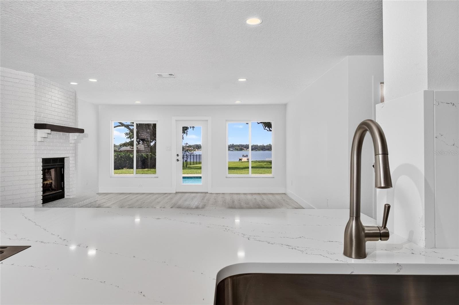 Single Family Residence at 1225 HOFFNER AVE, ORLANDO, photo 12 of 73