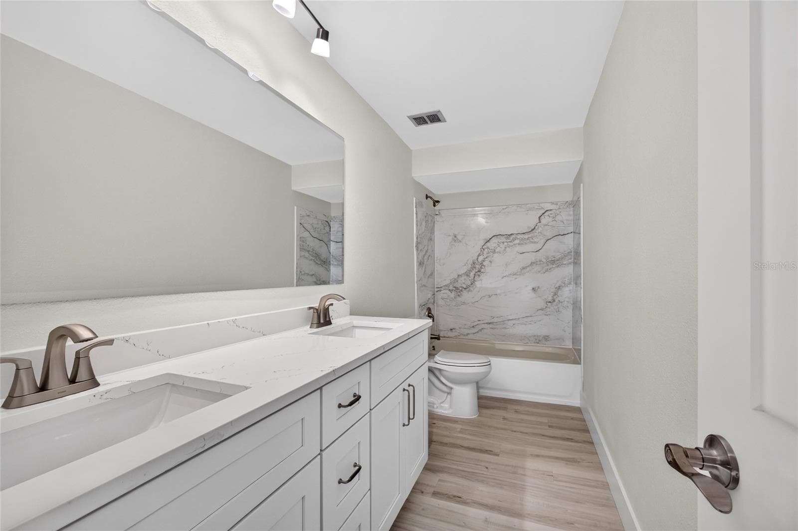 Single Family Residence at 1225 HOFFNER AVE, ORLANDO, photo 38 of 73