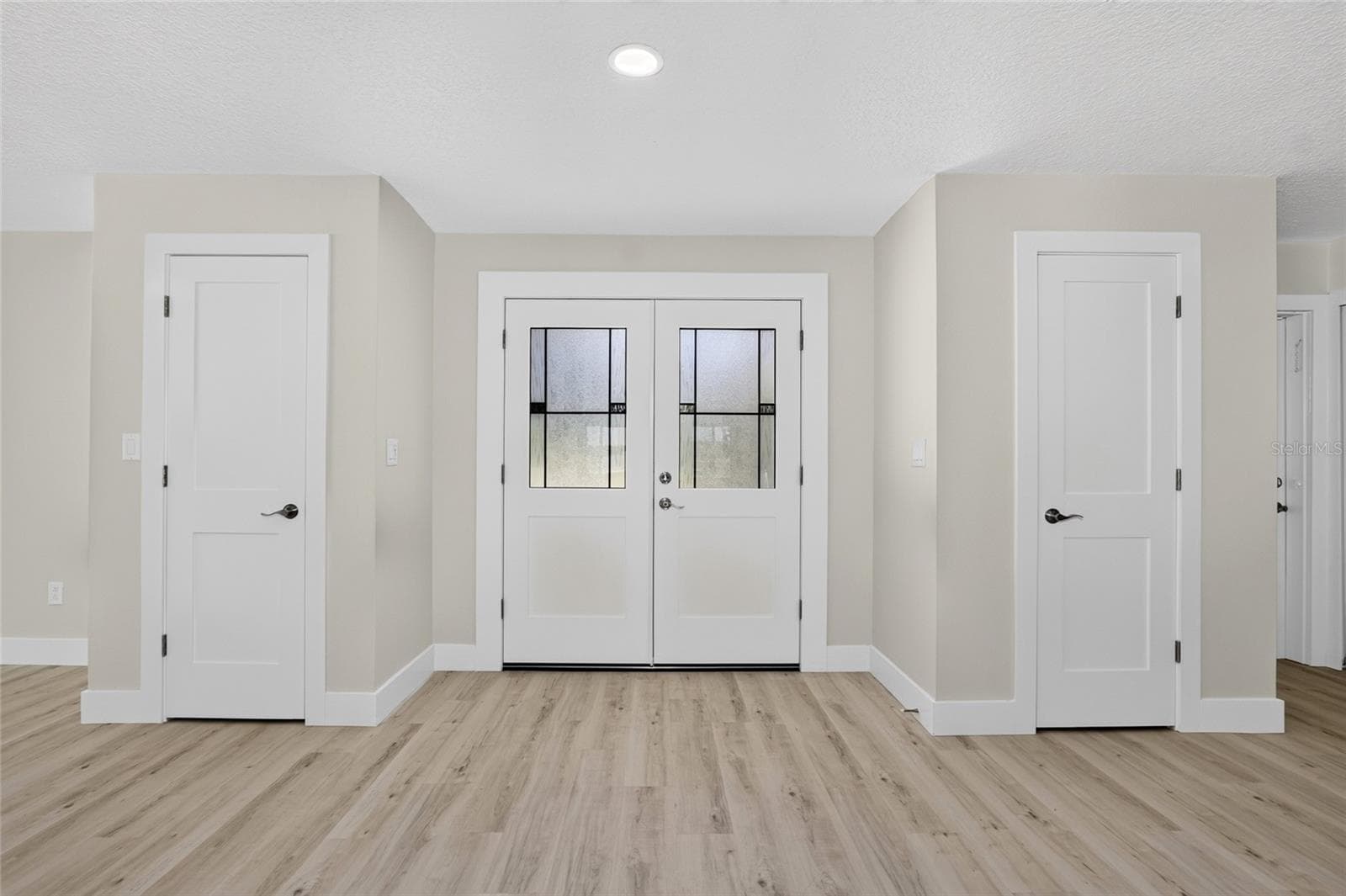 Single Family Residence at 1225 HOFFNER AVE, ORLANDO, photo 4 of 73