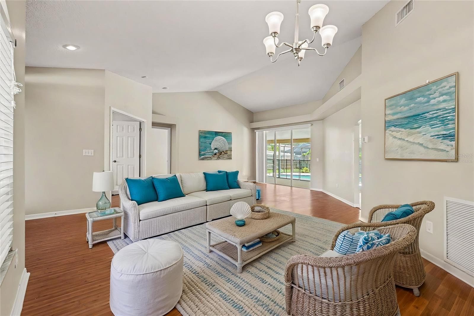 Virtually Staged - 2909 STARMOUNT DR, VALRICO