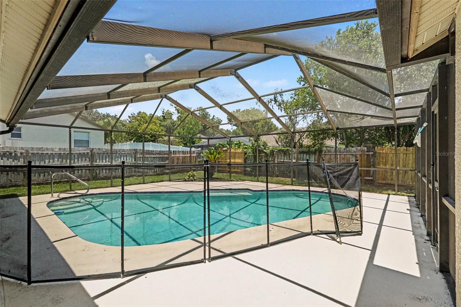 Single Family Residence at 2909 STARMOUNT DR, VALRICO, photo 26 of 30