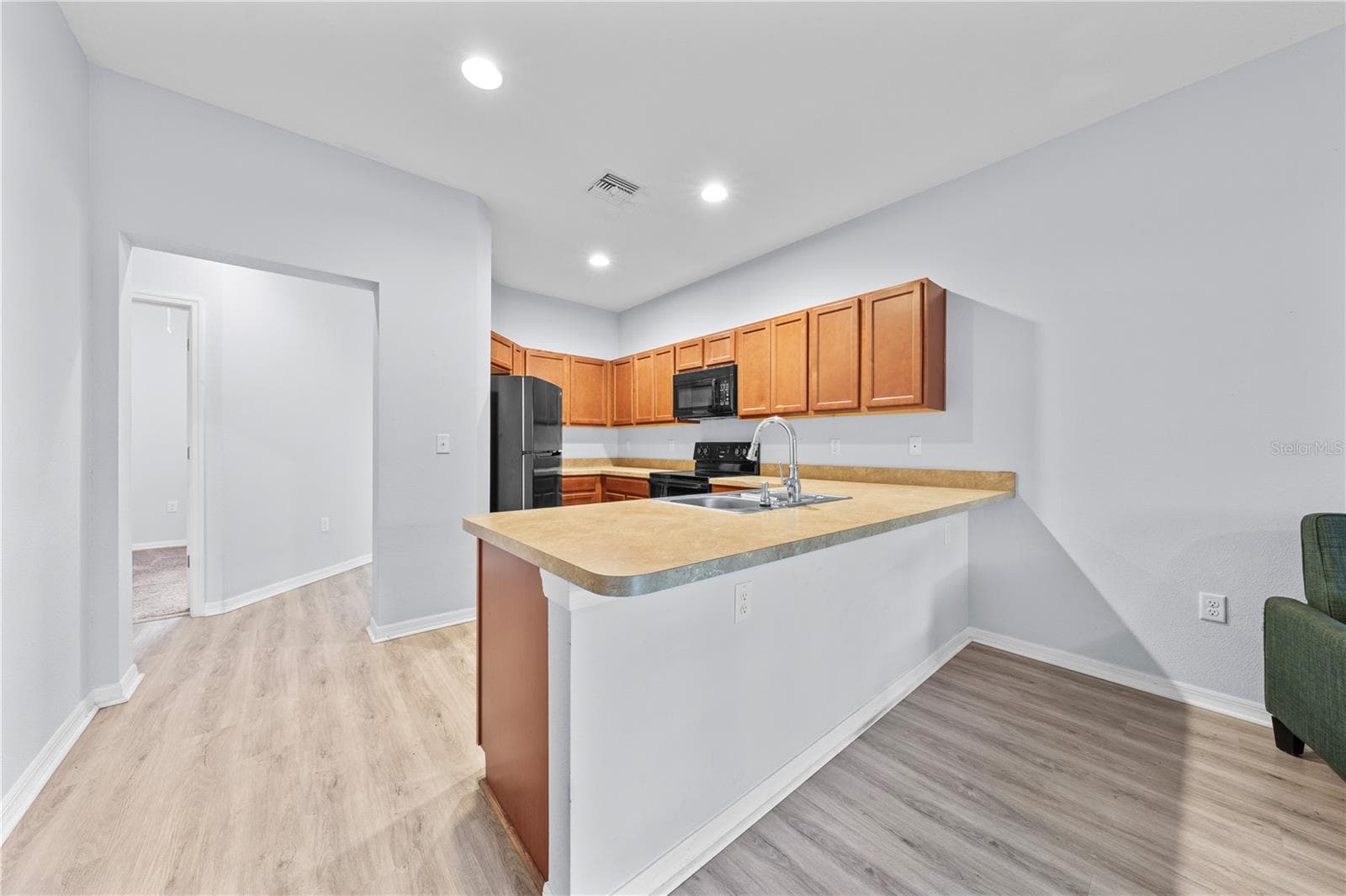 Townhouse at 1779 BARTON TOWNE CIR, ST CLOUD, photo 14 of 69