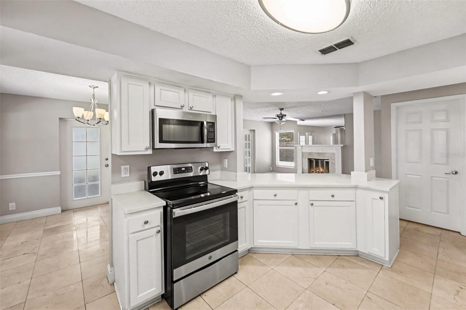 Single Family Residence at 9160 136TH WAY, SEMINOLE, photo 11 of 32