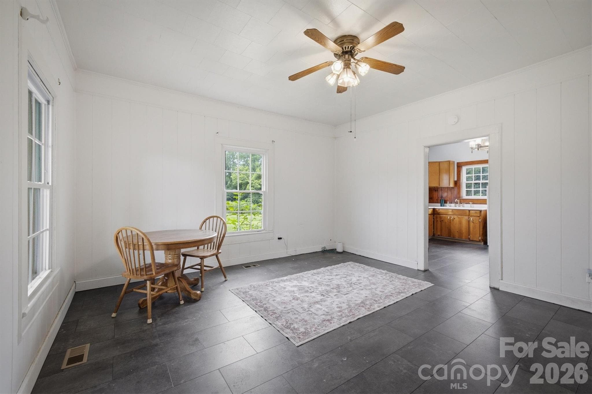 Single Family Residence at 302 Catawba Avenue, Hickory, photo 7 of 33