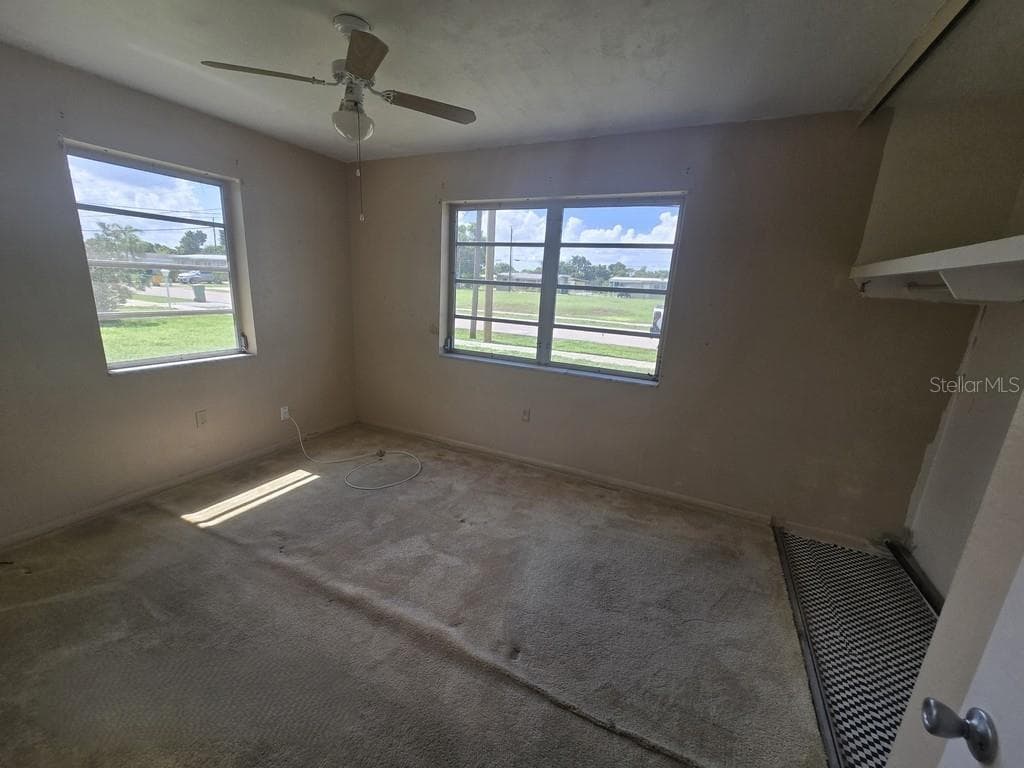 Single Family Residence at 21330 HEPNER AVE, PORT CHARLOTTE, photo 14 of 17
