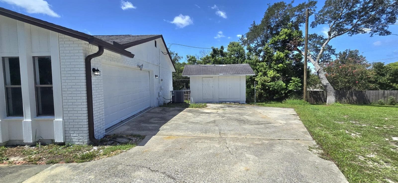 Single Family Residence at 725 TULIP CT, DELTONA, photo 5 of 59