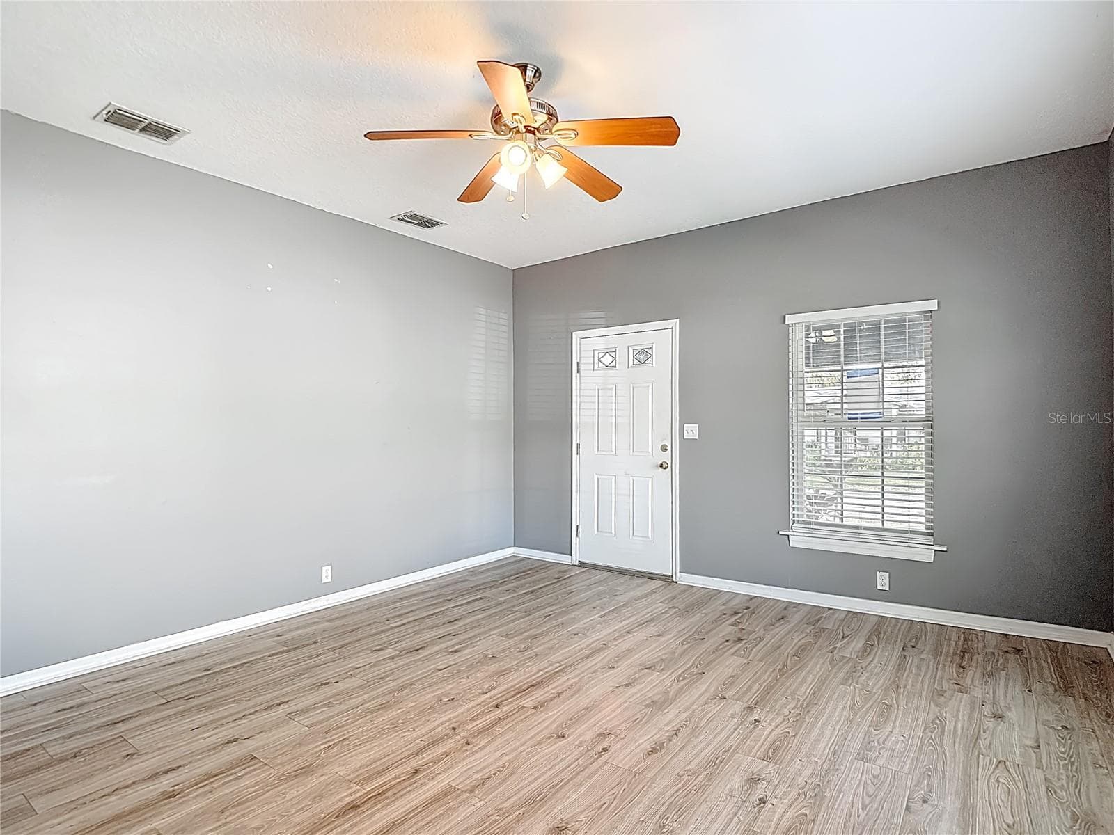 Single Family Residence at 3002 W ARCH ST, TAMPA, photo 12 of 67