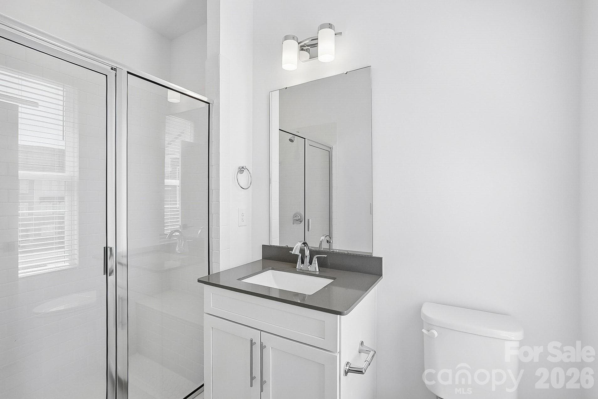 Guest bath - 1139 Kokomo Lane, Charlotte
