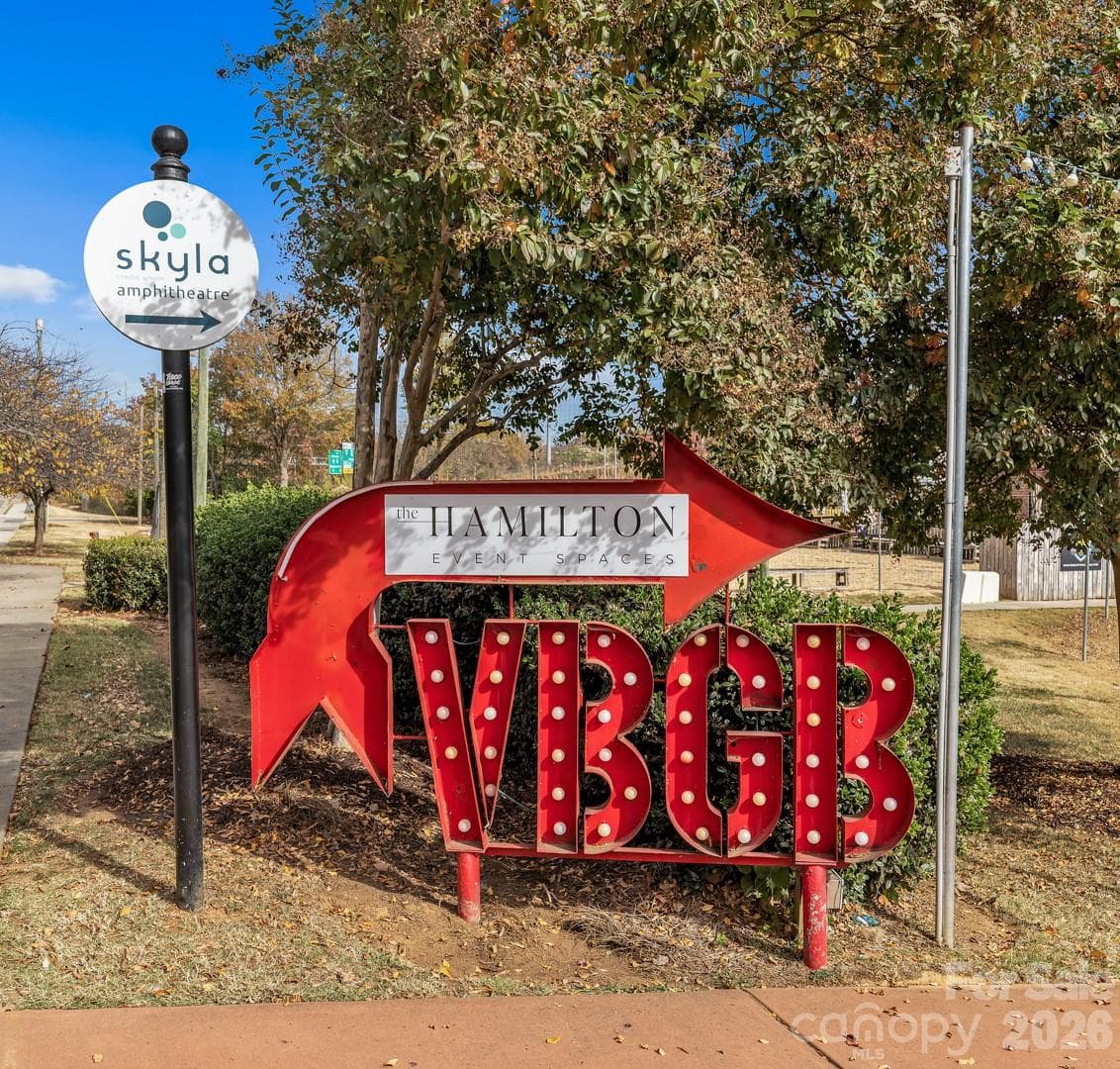 Walking distance to VBGB - 1139 Kokomo Lane, Charlotte