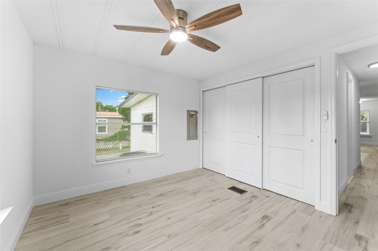Manufactured Home at 130 FLORENCE BLVD, DEBARY, photo 9 of 20