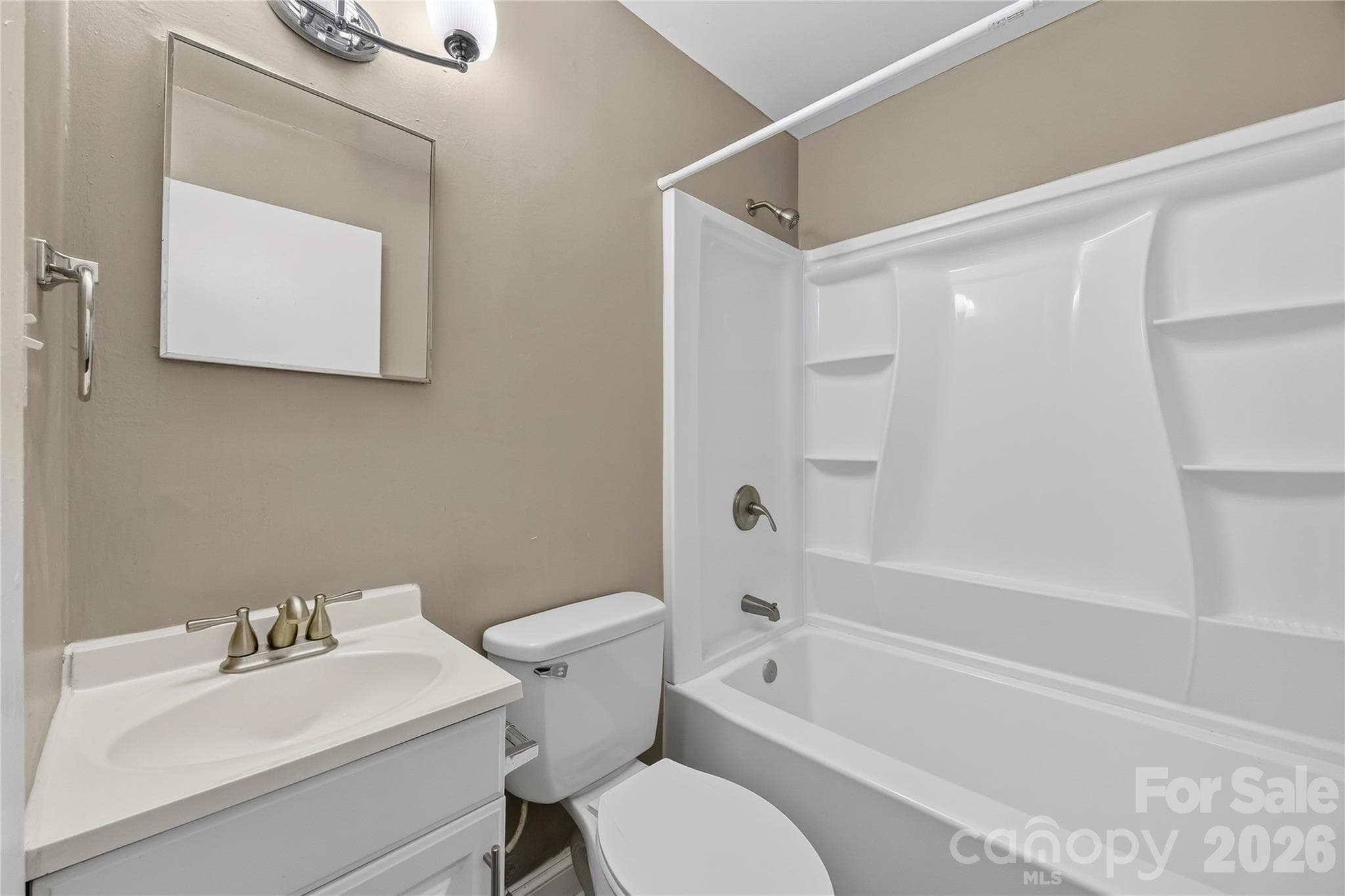 Single Family Residence at 9408 Spruce Pine Place, Charlotte, photo 6 of 34