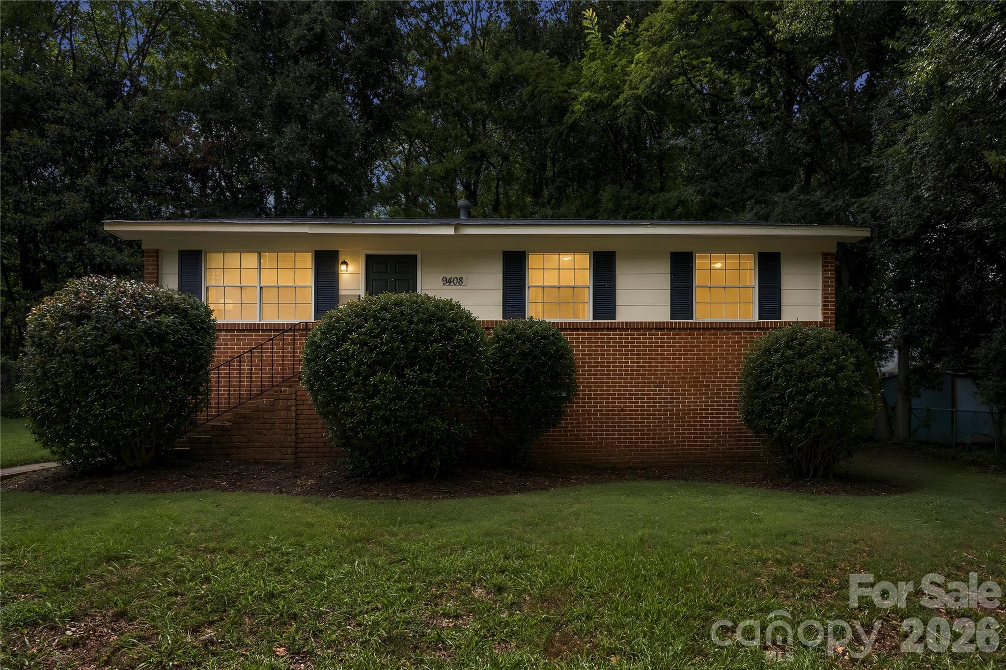 Single Family Residence at 9408 Spruce Pine Place, Charlotte, photo 25 of 34