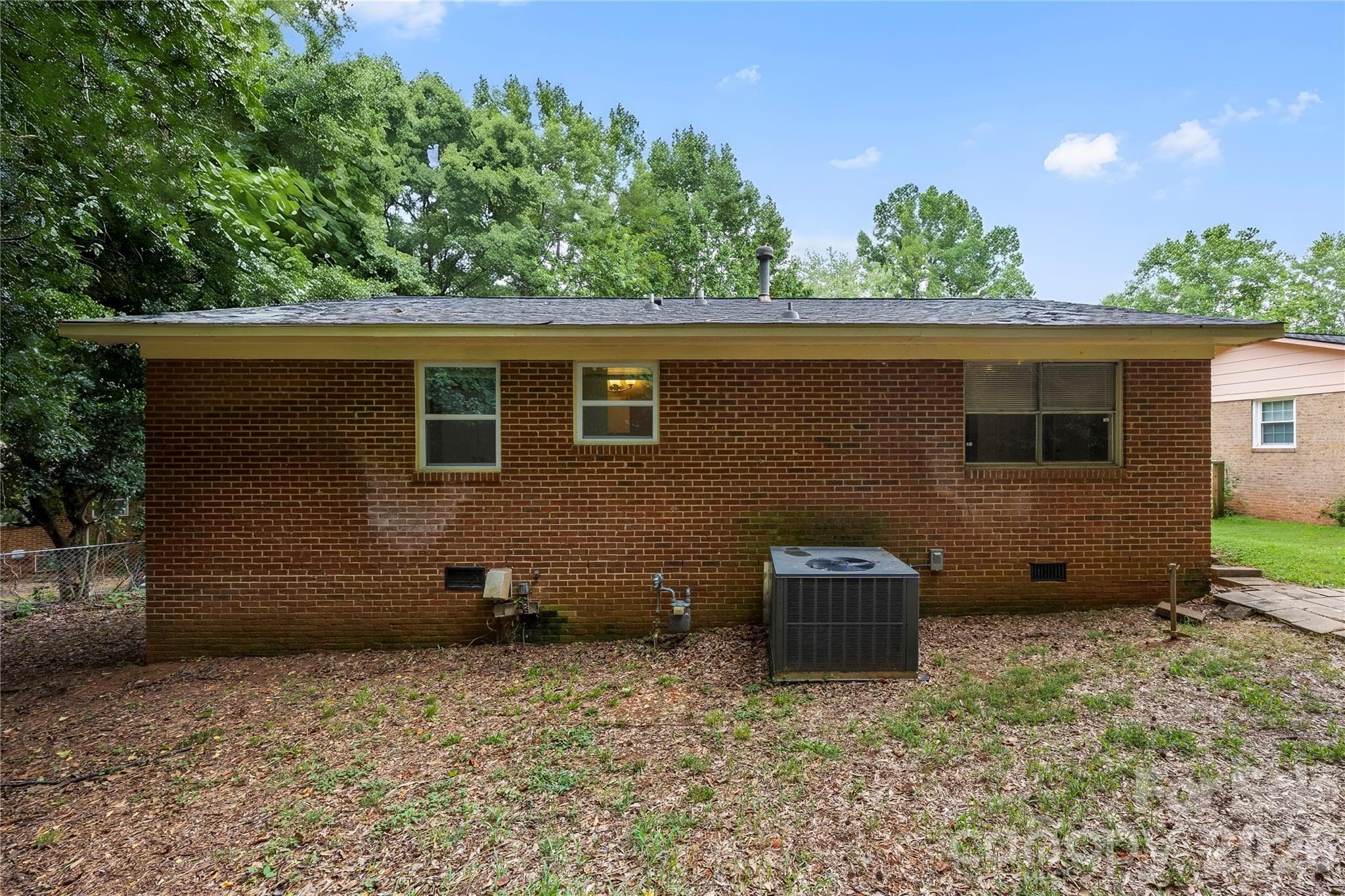 Single Family Residence at 9408 Spruce Pine Place, Charlotte, photo 26 of 34