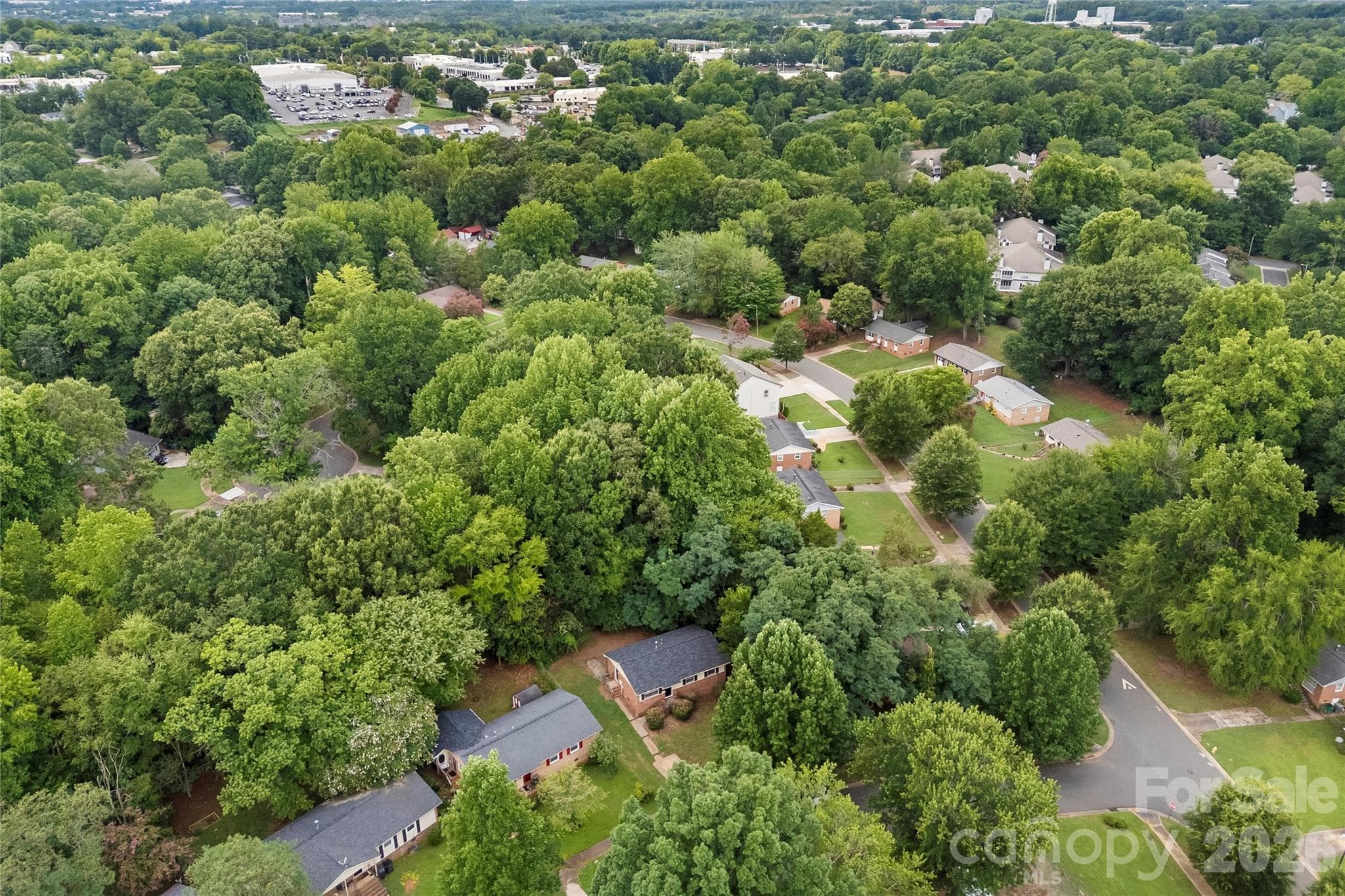 Single Family Residence at 9408 Spruce Pine Place, Charlotte, photo 28 of 34