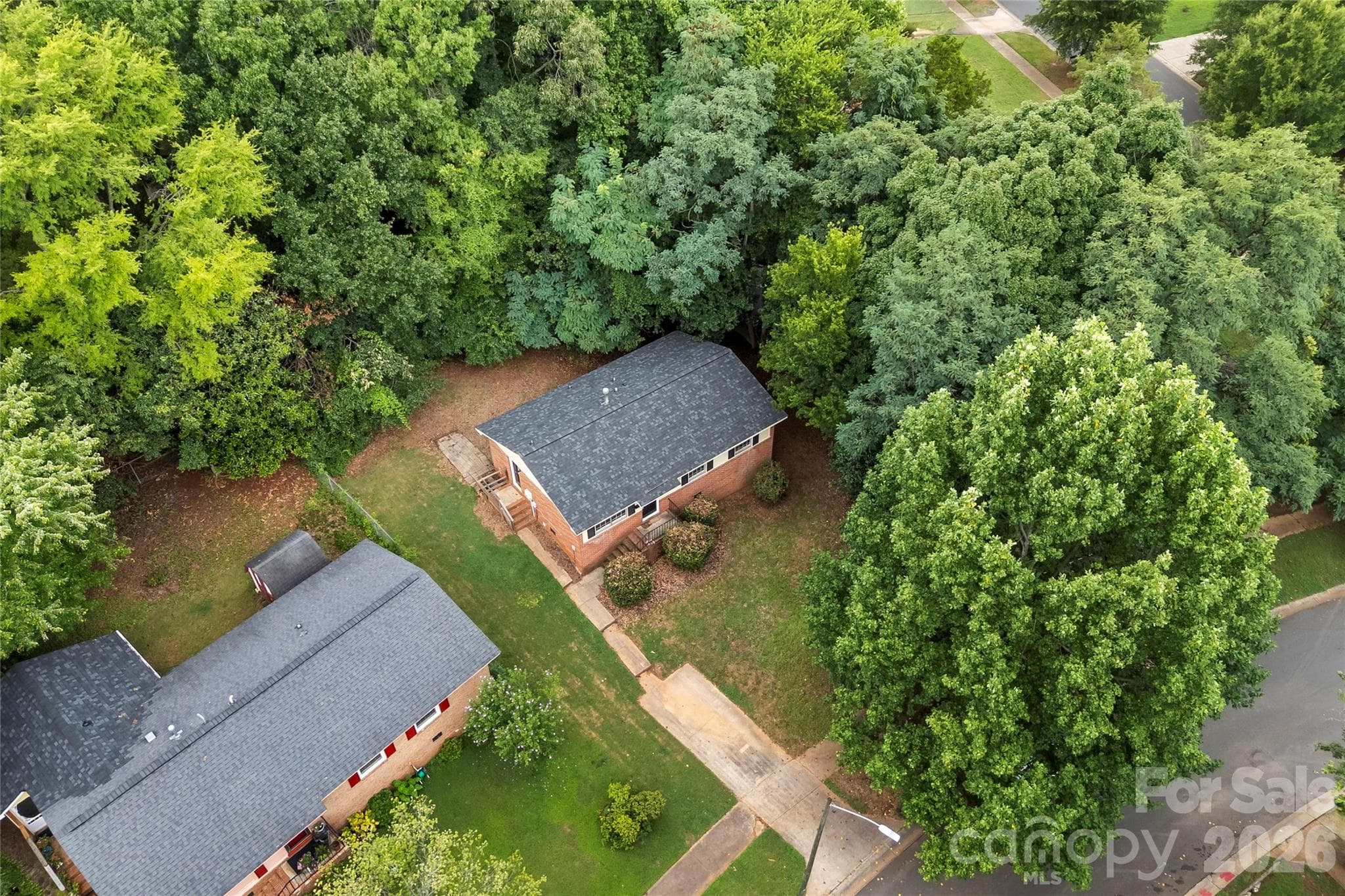 Single Family Residence at 9408 Spruce Pine Place, Charlotte, photo 29 of 34