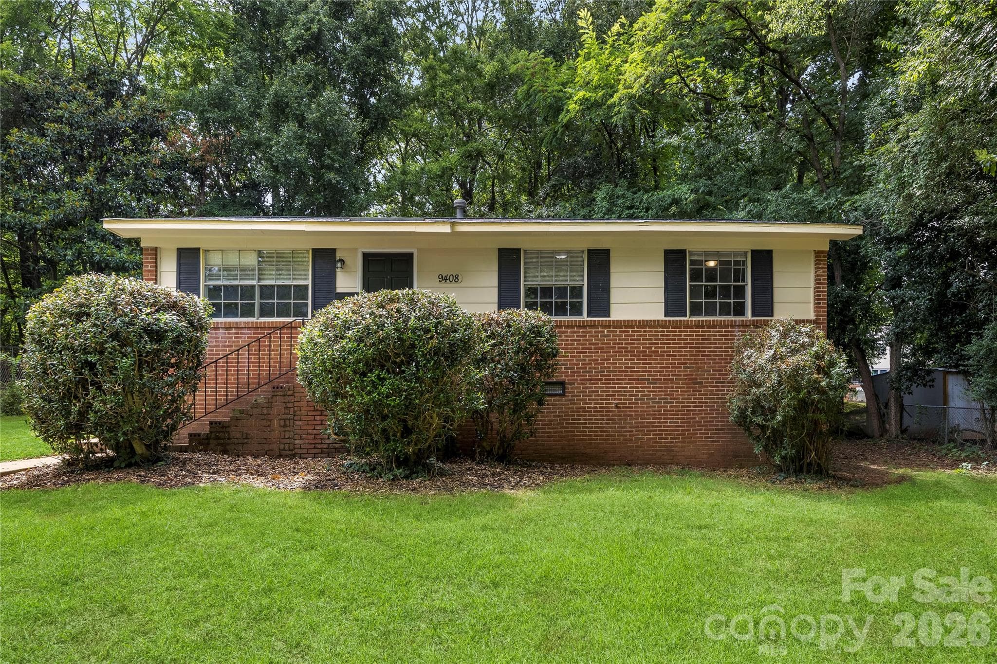 Single Family Residence at 9408 Spruce Pine Place, Charlotte, photo 31 of 34