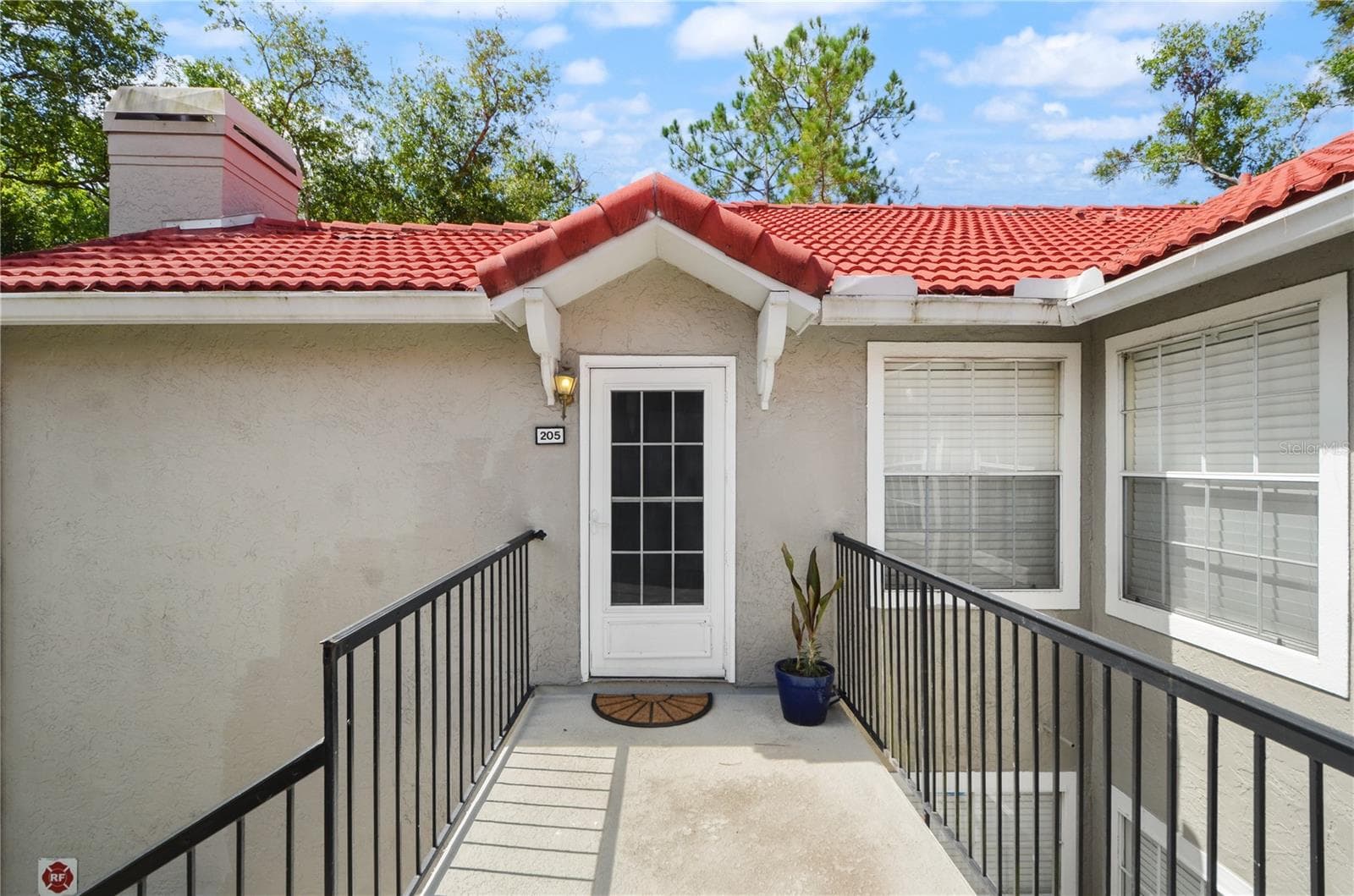 955 NORTHERN DANCER WAY #205