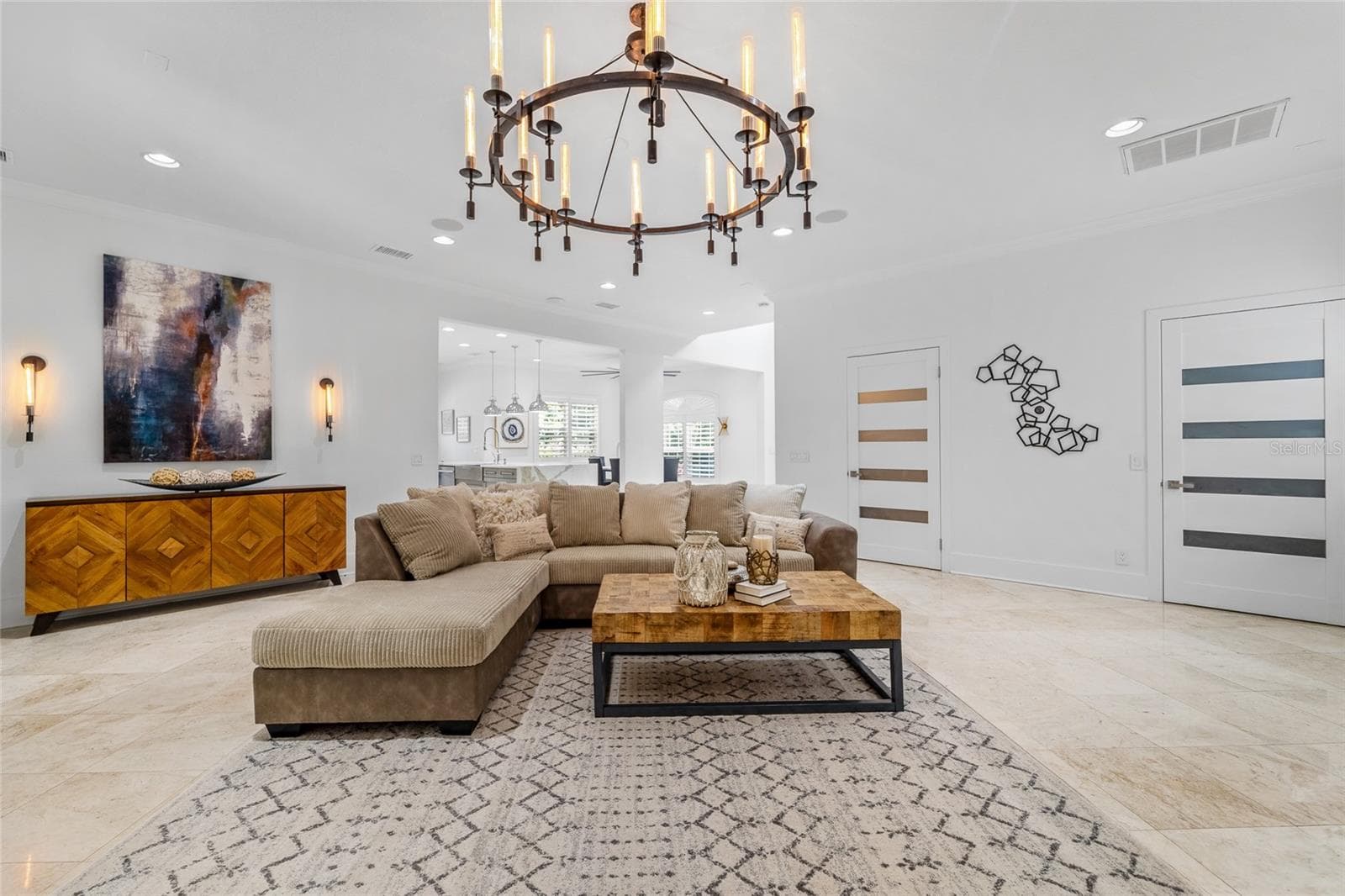 Single Family Residence at 4802 W BEACHWAY DR, TAMPA, photo 17 of 47