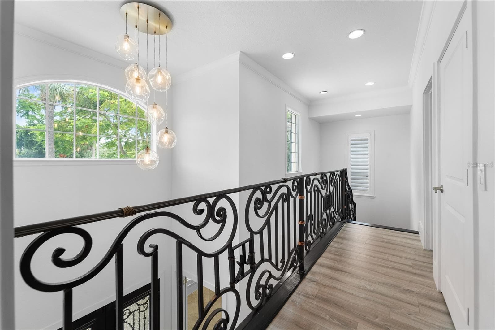Single Family Residence at 4802 W BEACHWAY DR, TAMPA, photo 28 of 47