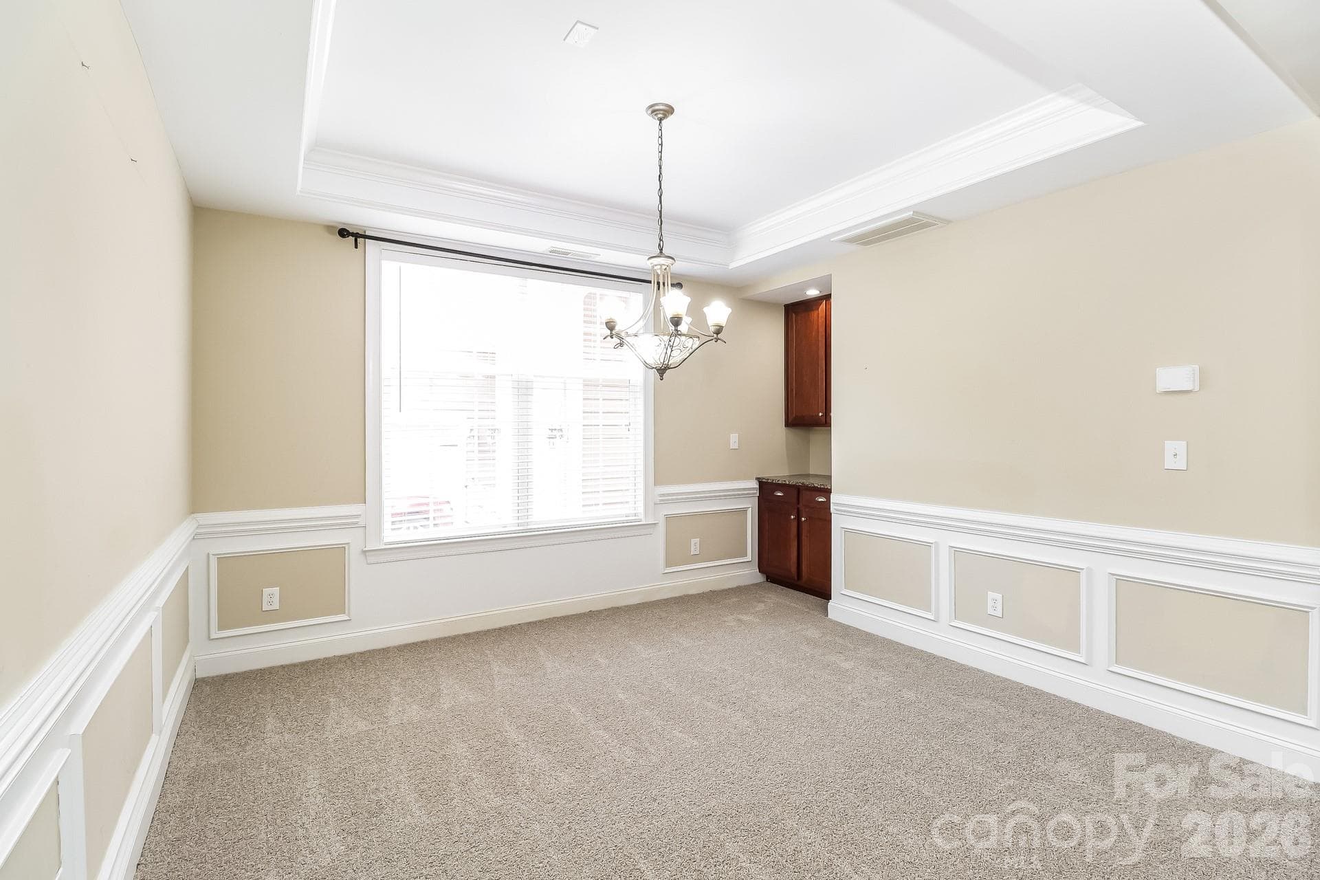 Single Family Residence at 10107 Daufuskie Drive, Charlotte, photo 8 of 23