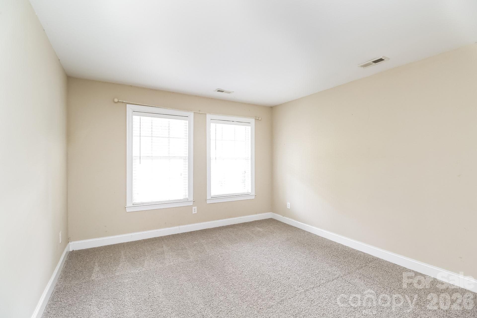 Single Family Residence at 10107 Daufuskie Drive, Charlotte, photo 18 of 23