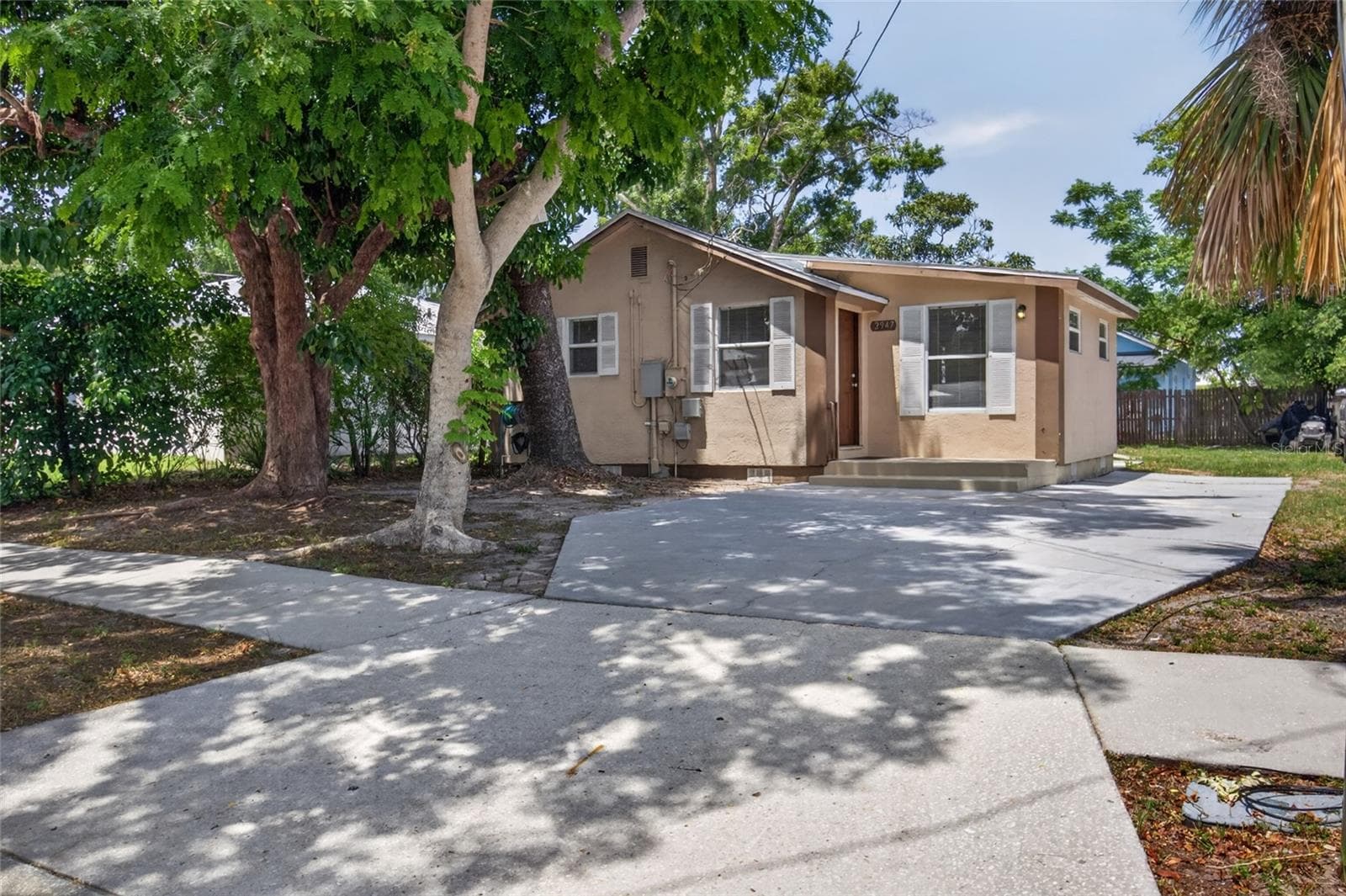 Single Family Residence at 2947 GILLESPIE AVE, SARASOTA, photo 22 of 28
