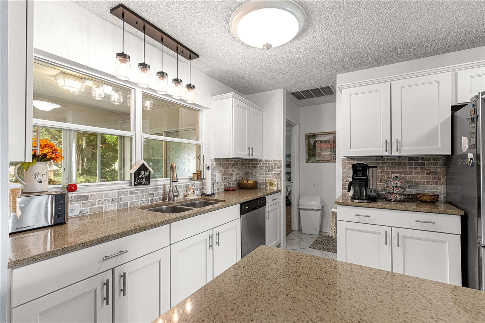 Single Family Residence at 6091 SW 84TH PLACE RD, OCALA, photo 16 of 60