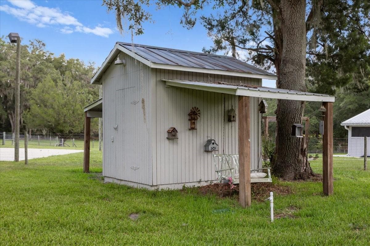 water shed - 3201 NW 202 ST, NEWBERRY