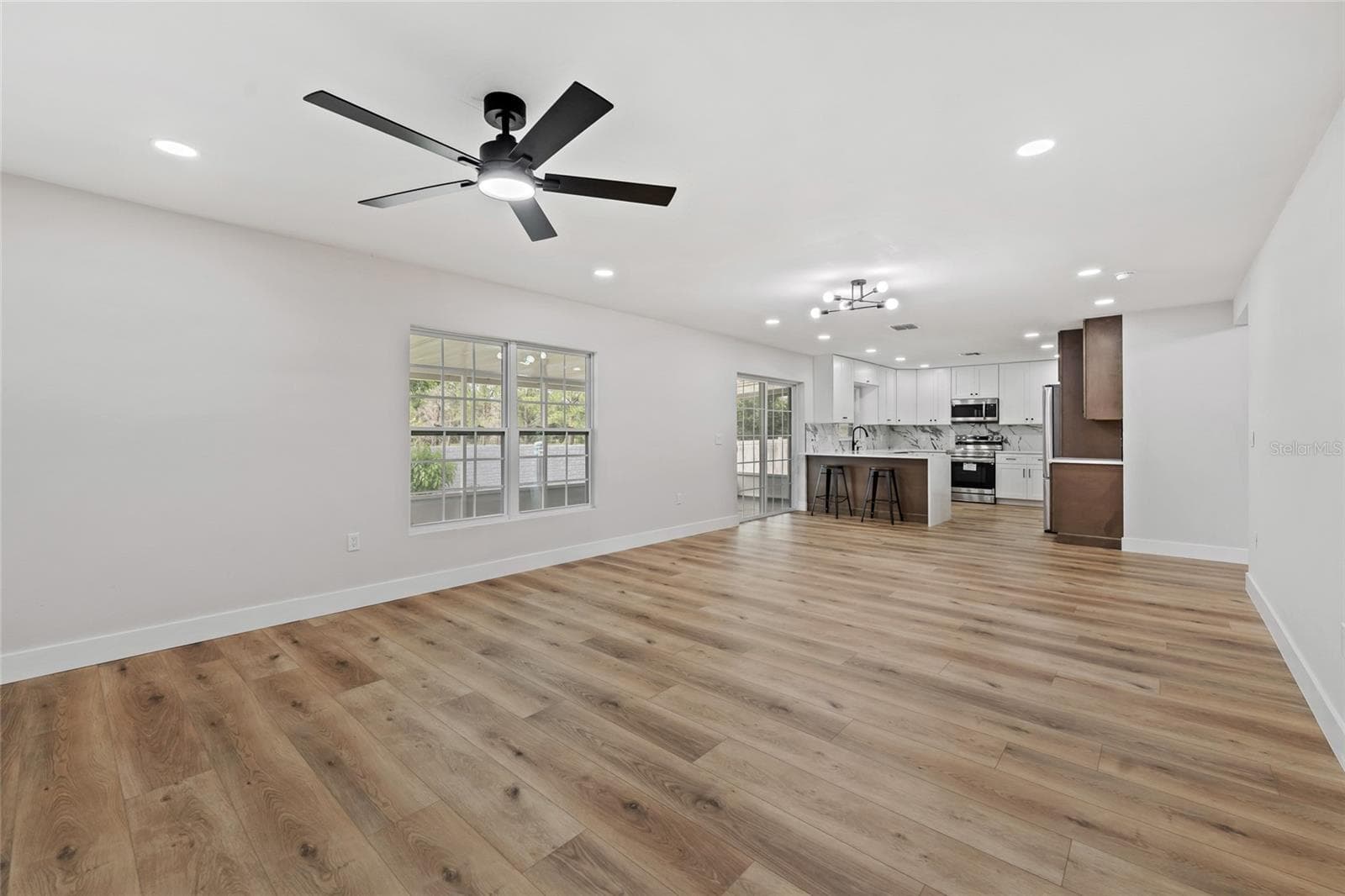 Single Family Residence at 2960 WHITE MAGNOLIA LOOP, CLERMONT, photo 11 of 50