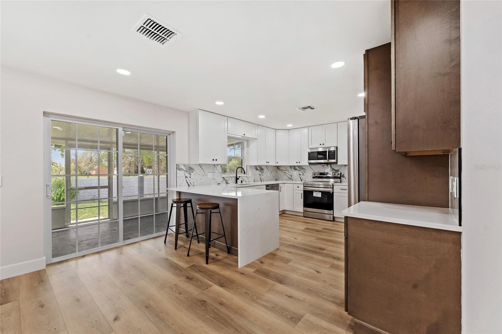 Single Family Residence at 2960 WHITE MAGNOLIA LOOP, CLERMONT, photo 13 of 50