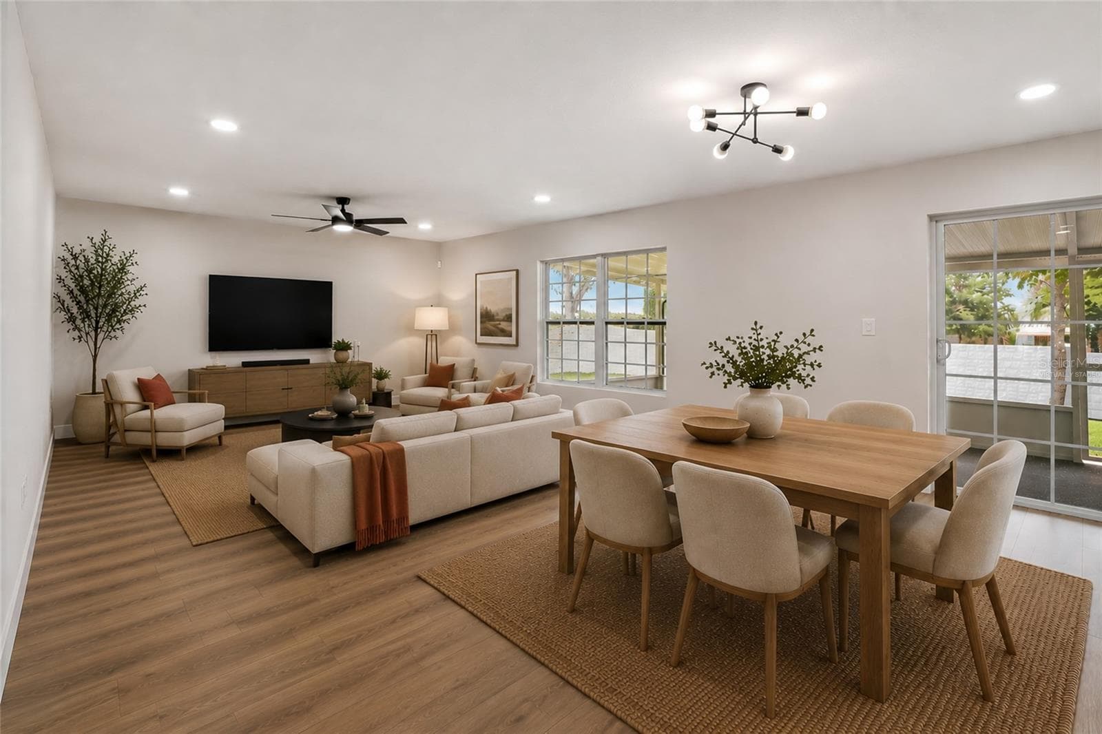 Virtually Staged - 2960 WHITE MAGNOLIA LOOP, CLERMONT