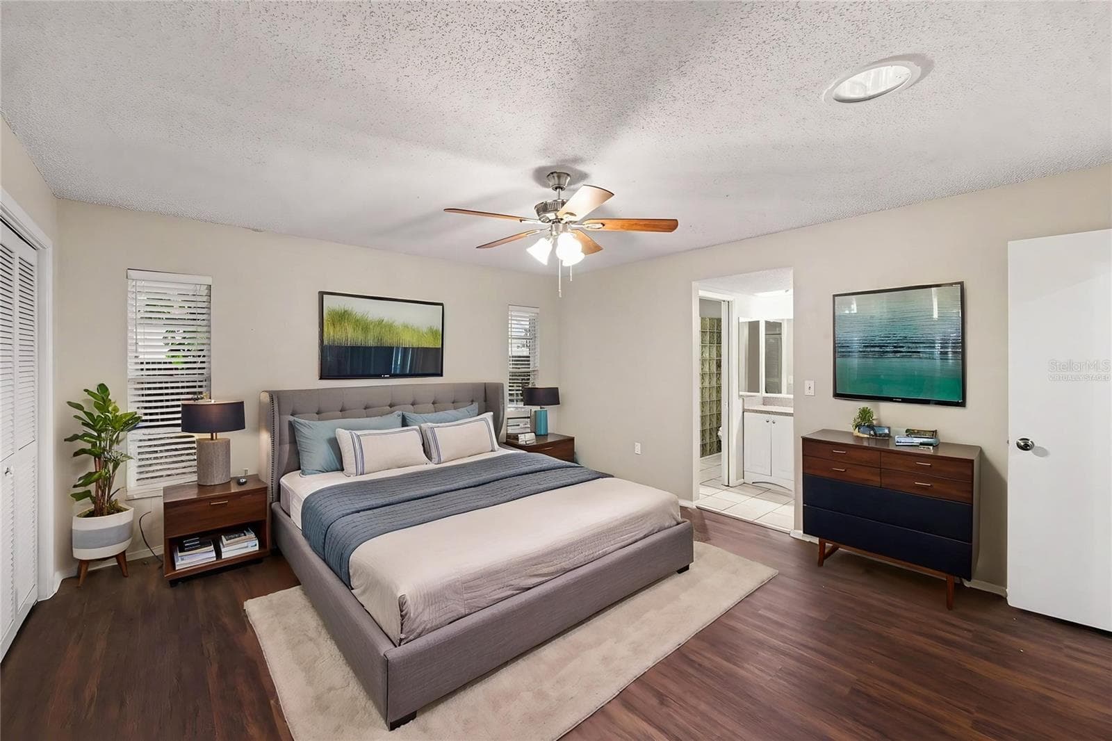 Virtually Staged - 2431 GROVE RIDGE DR, PALM HARBOR