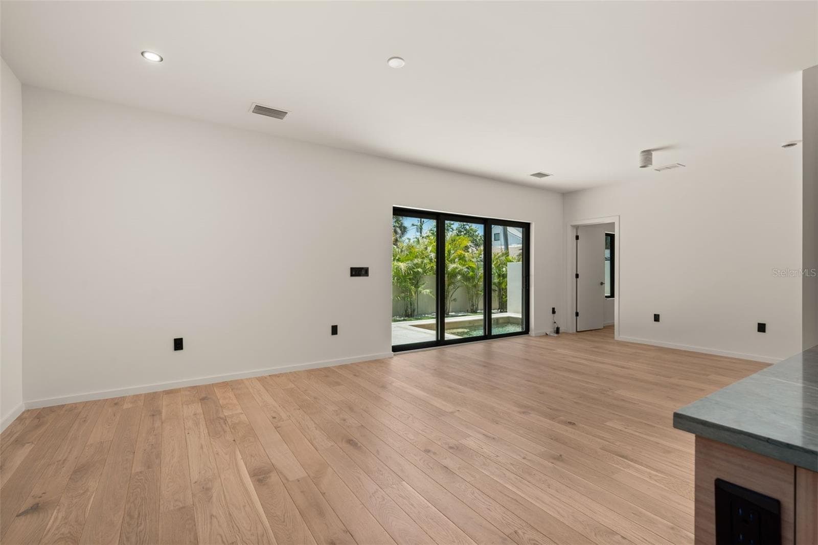 Single Family Residence at 1680 CHERRY LN, SARASOTA, photo 29 of 82
