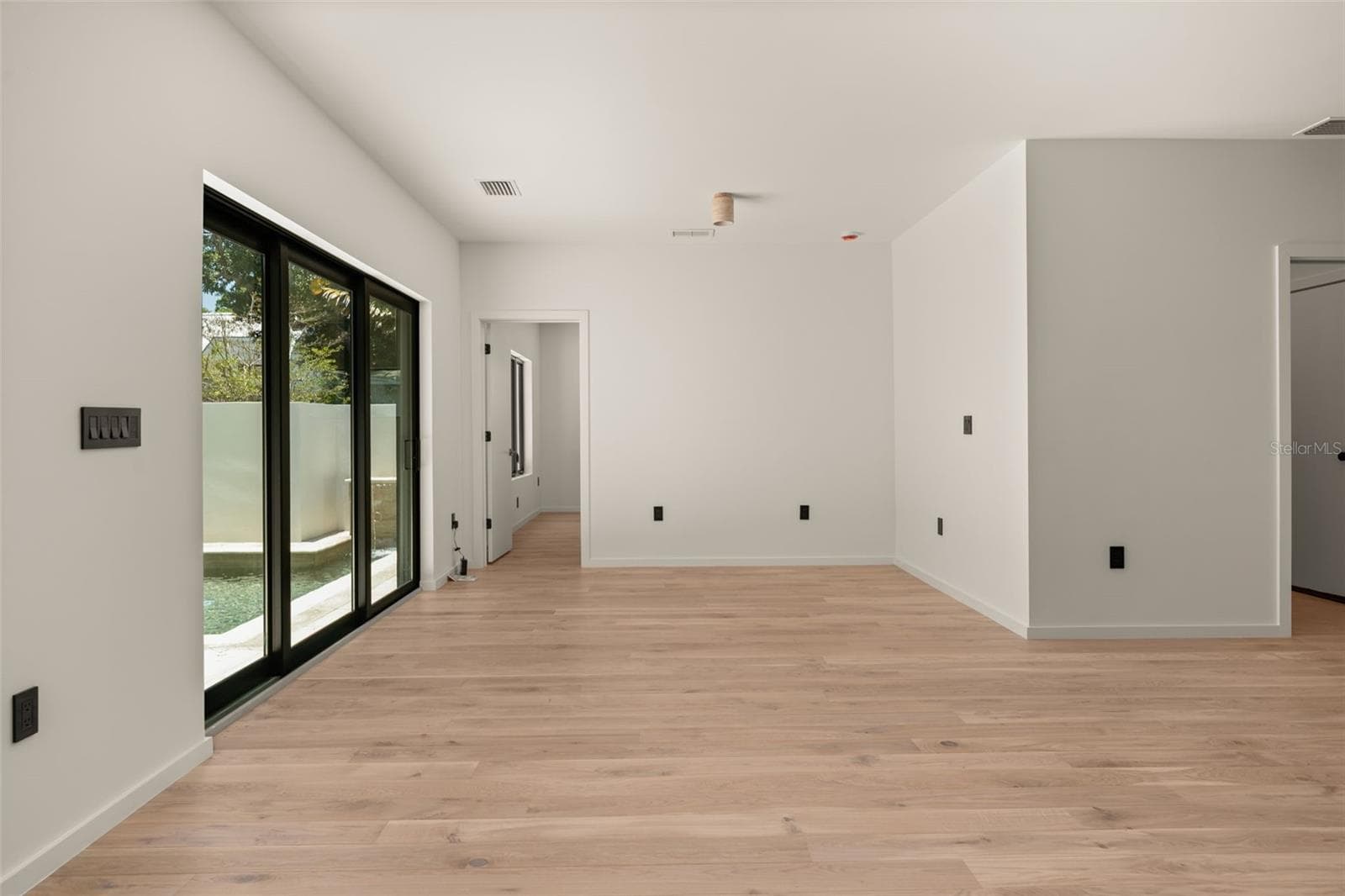 Single Family Residence at 1680 CHERRY LN, SARASOTA, photo 30 of 82